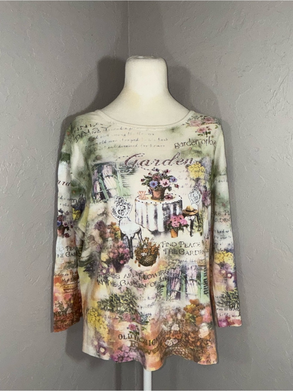 Women's Floral Garden Print Long-Sleeve Blouse - Cream Multicolor - Picture 2 of 12